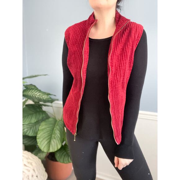 ⭐️ 3/$20 Woolrich Corduroy Vest Small Red Zip Up Ribbed Casual Outdoor Gorpcore - Picture 1 of 10